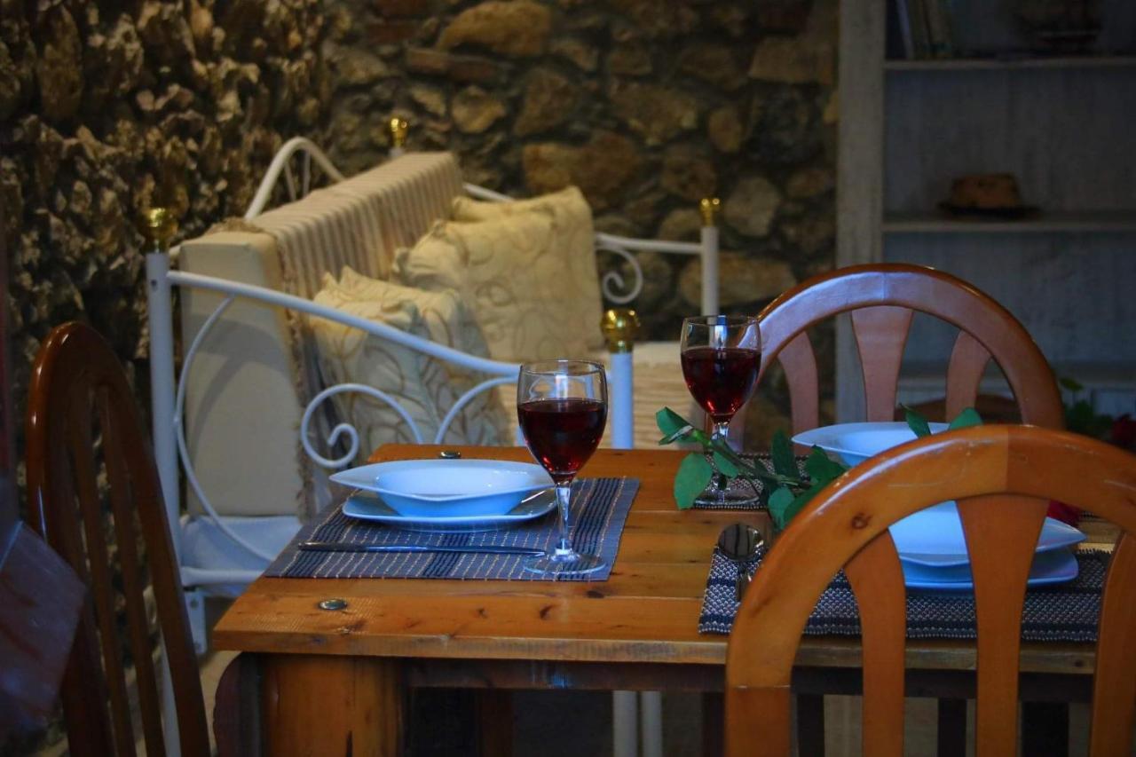 The Stone Suite Μωραΐτικα Εξωτερικό φωτογραφία